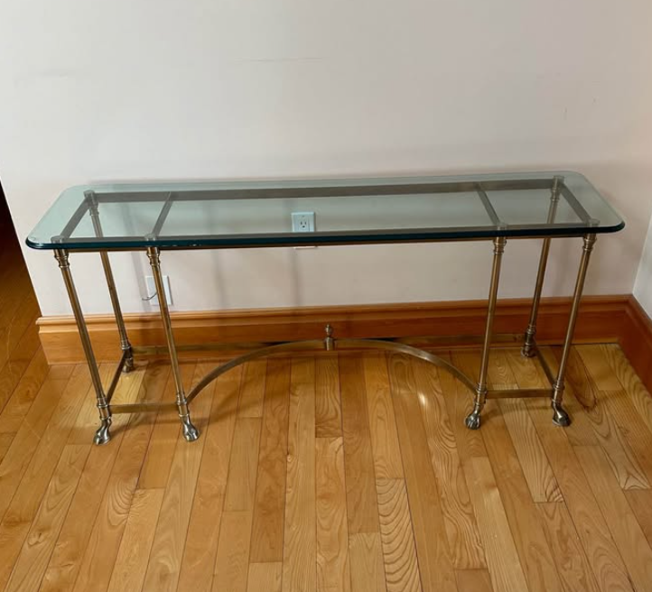 https://www.facebook.com/marketplace/item/2312944152446983/