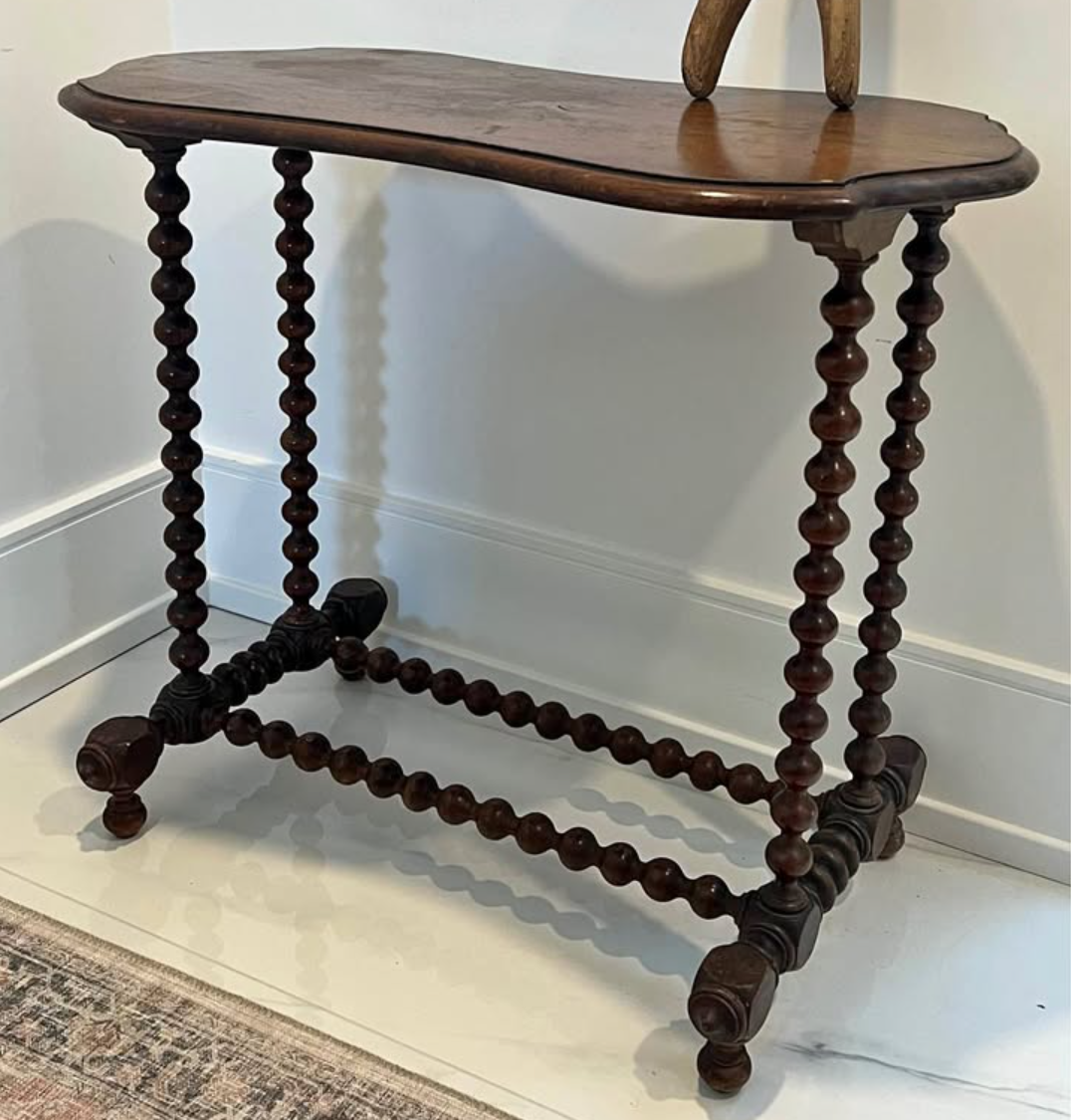 https://www.facebook.com/marketplace/item/2514610108984092/
