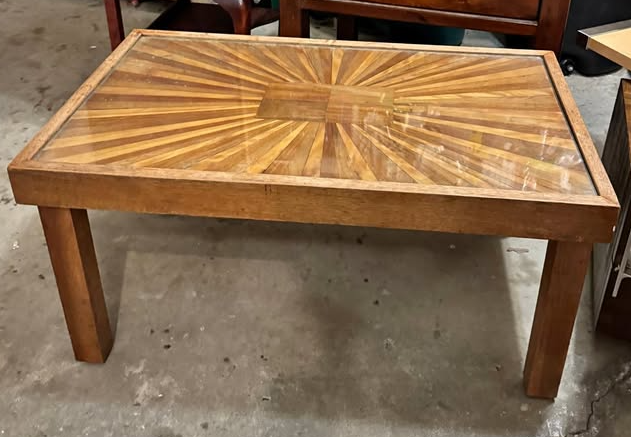 https://www.facebook.com/marketplace/item/1251375240178987/