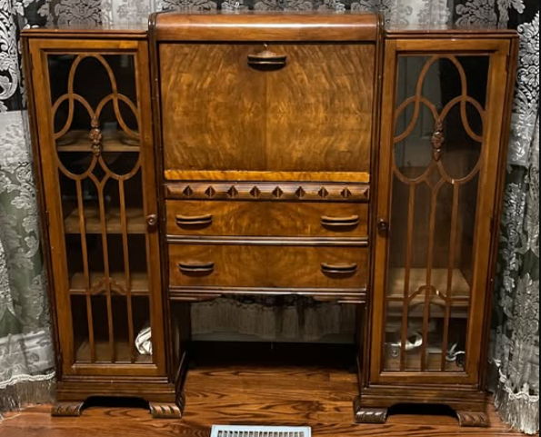 https://www.facebook.com/marketplace/item/1445167240150911/