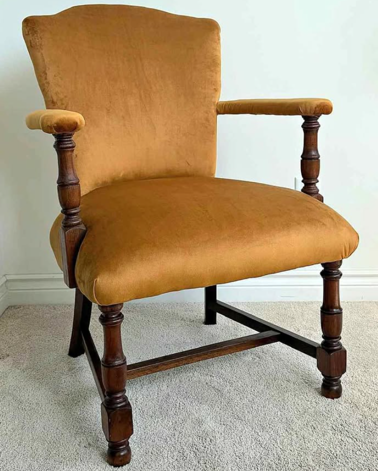 https://www.facebook.com/marketplace/item/1499776564872076/