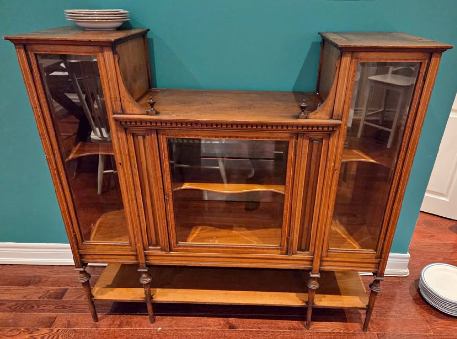 https://www.facebook.com/marketplace/item/827053096632780/