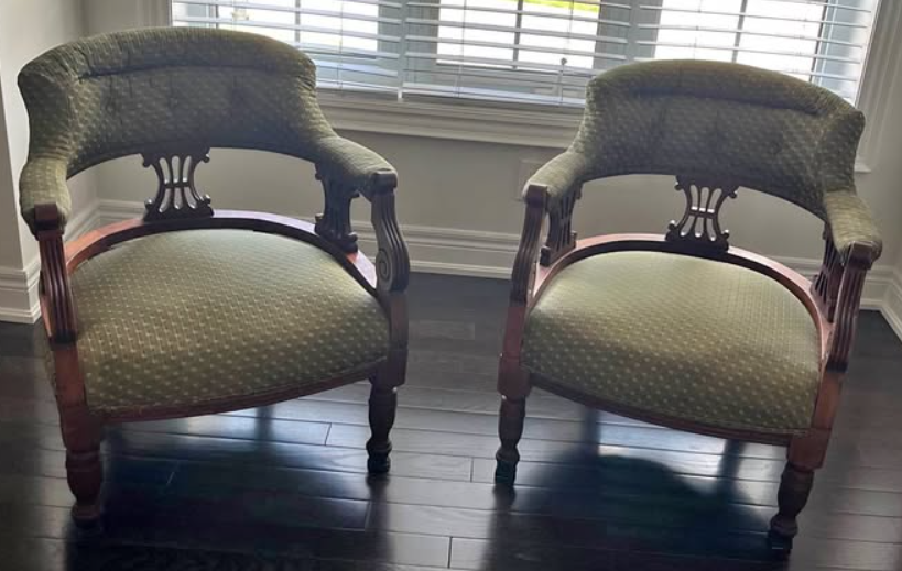 https://www.facebook.com/marketplace/item/1284930630447899/