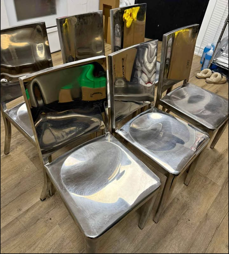 https://www.facebook.com/marketplace/item/1482252160359217/