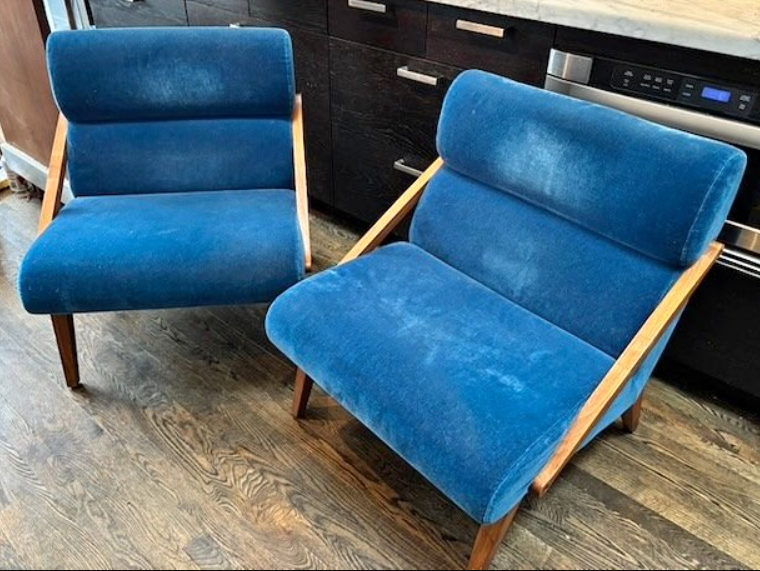 https://www.facebook.com/marketplace/item/2067451807514702/