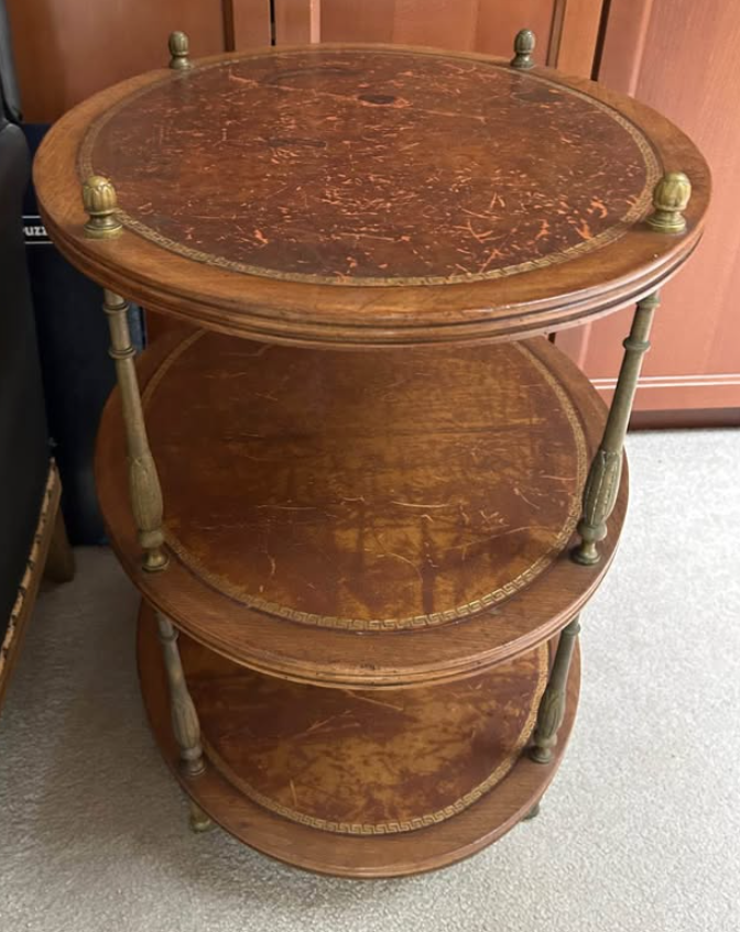 https://www.facebook.com/marketplace/item/1507216901014737/