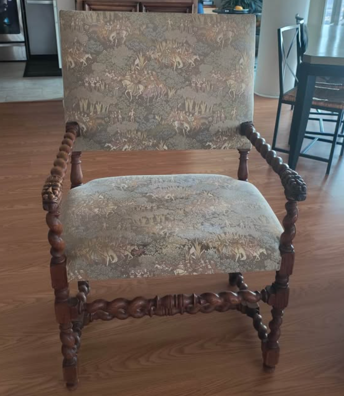 https://www.facebook.com/marketplace/item/1008222401876178/