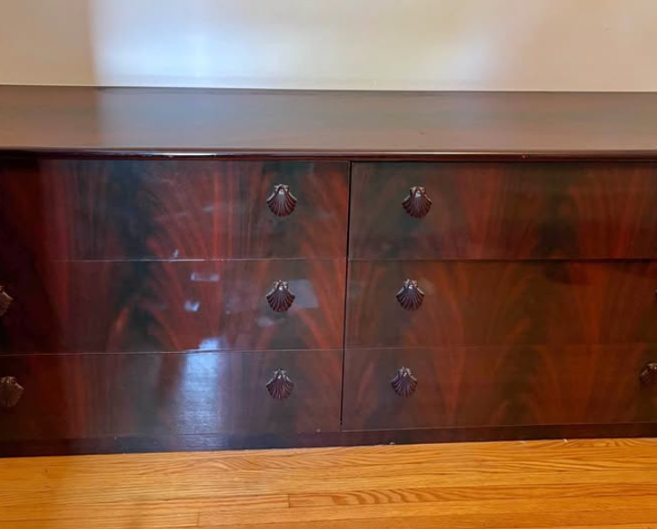 https://www.facebook.com/marketplace/item/1007639128588835/