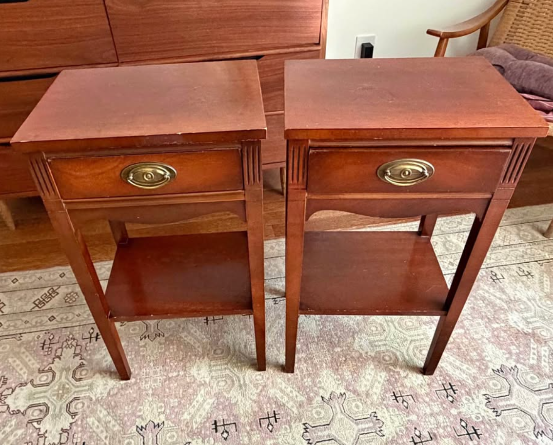 https://www.facebook.com/marketplace/item/1631431981297531/