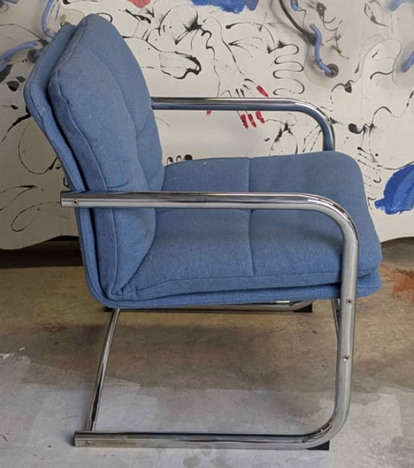 https://www.facebook.com/marketplace/item/1878323176193251/