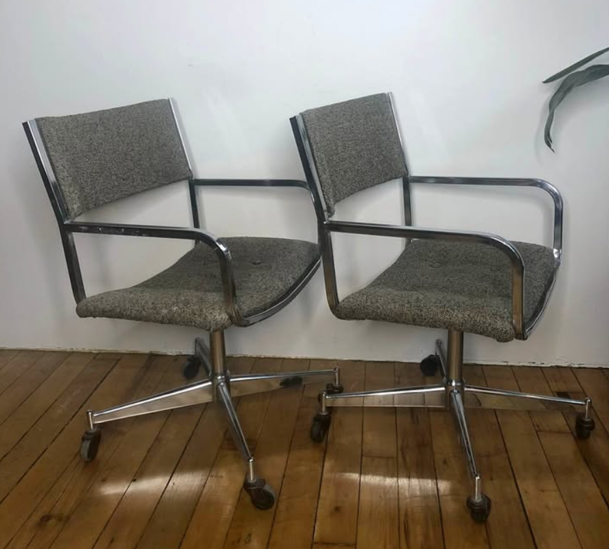https://www.facebook.com/marketplace/item/1011863078306646/