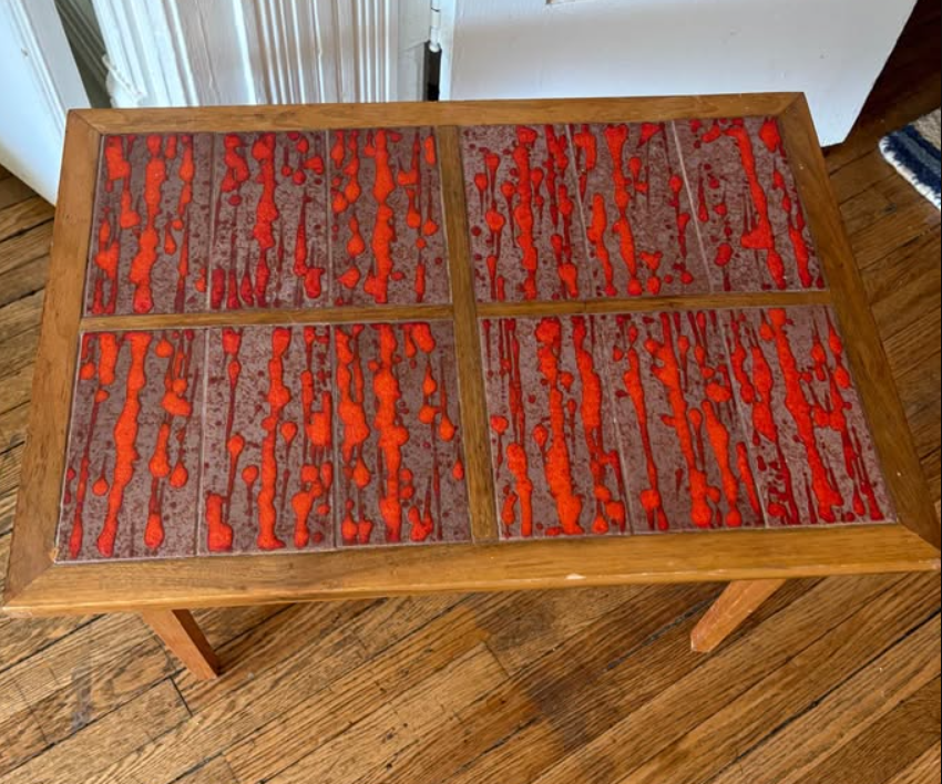 https://www.facebook.com/marketplace/item/1573902947642795/