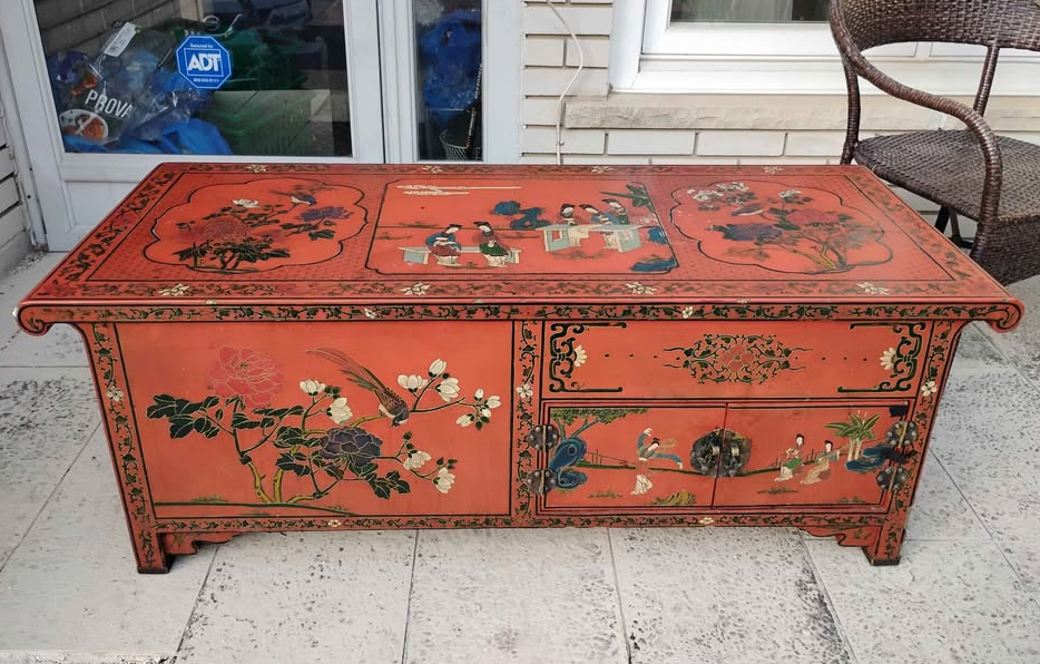 https://www.facebook.com/marketplace/item/1339492427841185/