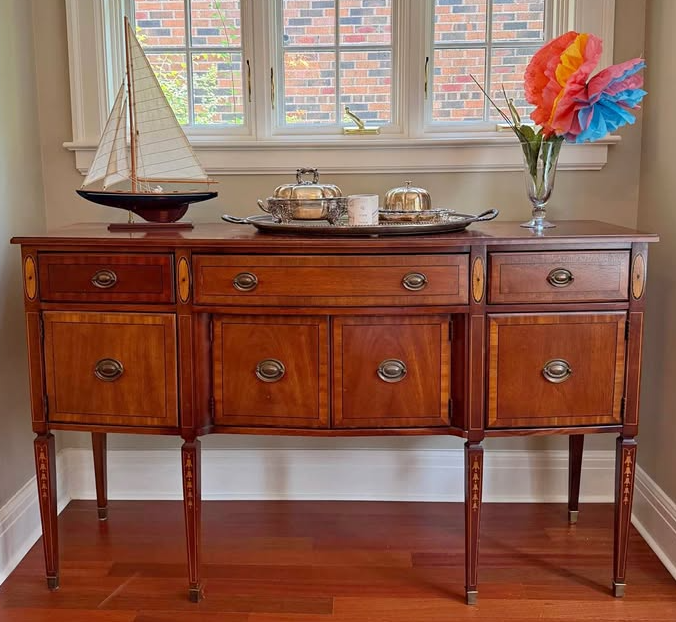 https://www.facebook.com/marketplace/item/1524816638820179/