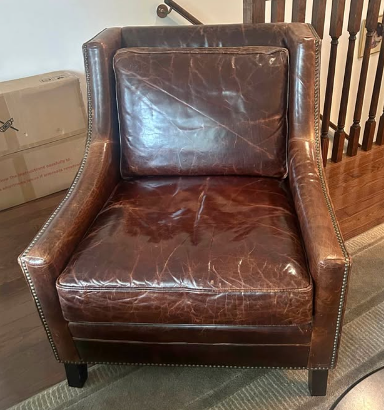 https://www.facebook.com/marketplace/item/1383229983876861/